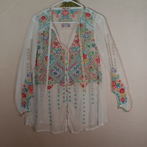 Johnny Was 🐞 White Asymmetrical Embellished Blouse